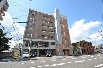 サンシャイン熊本の建物外観