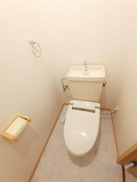 【富士市増川のアパートのトイレ】