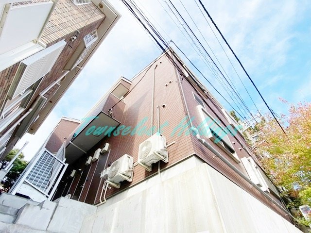 神奈川県藤沢市本町１（アパート）の賃貸物件の外観