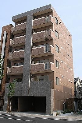 鹿児島市真砂本町のマンションの建物外観