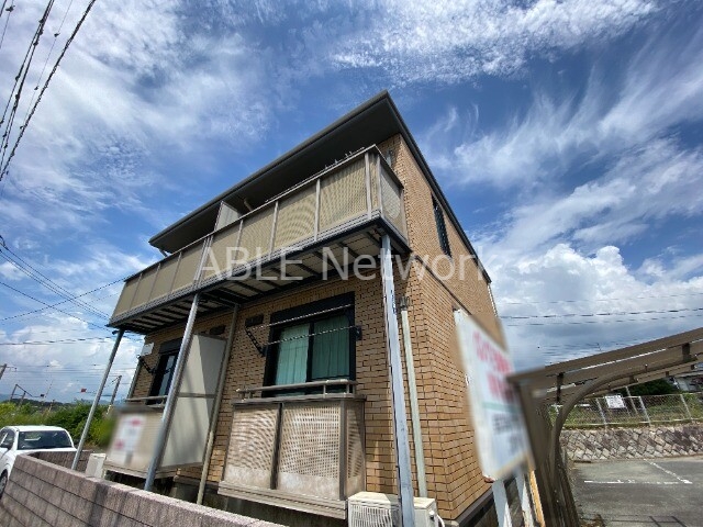 カトレア中原stの建物外観