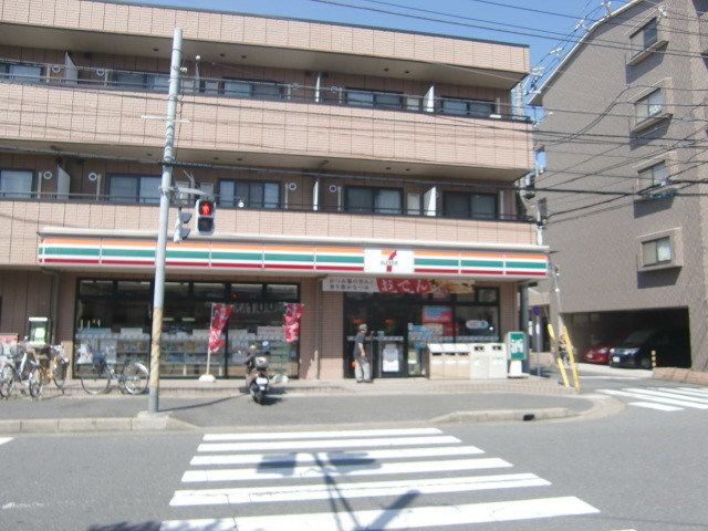 【船橋市本中山のマンションのコンビニ】