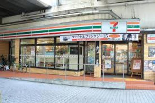 コンビニ　セブンイレブン大阪三明町店（コンビニ）まで296m