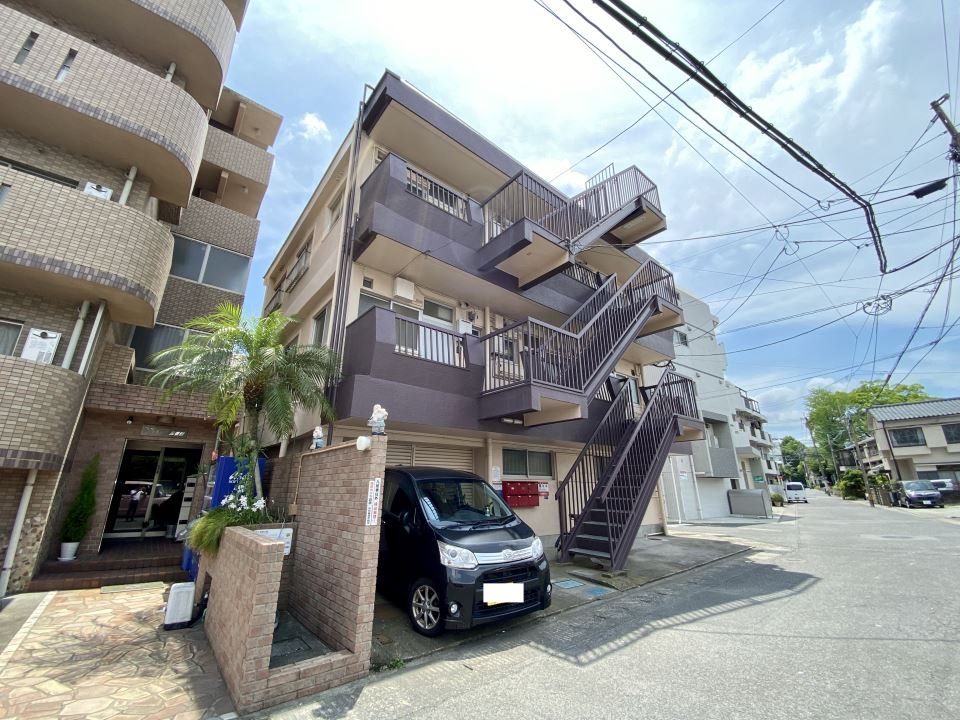 福田ビルの建物外観