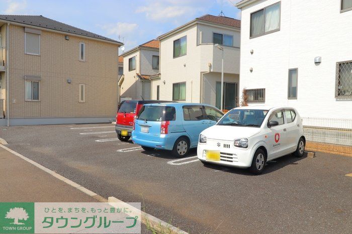 【さいたま市西区大字内野本郷のアパートのエントランス】