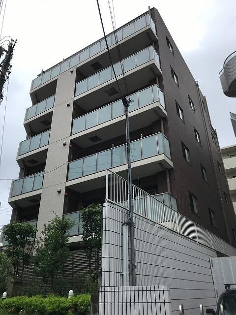 【クラッシーコート北大塚の建物外観】