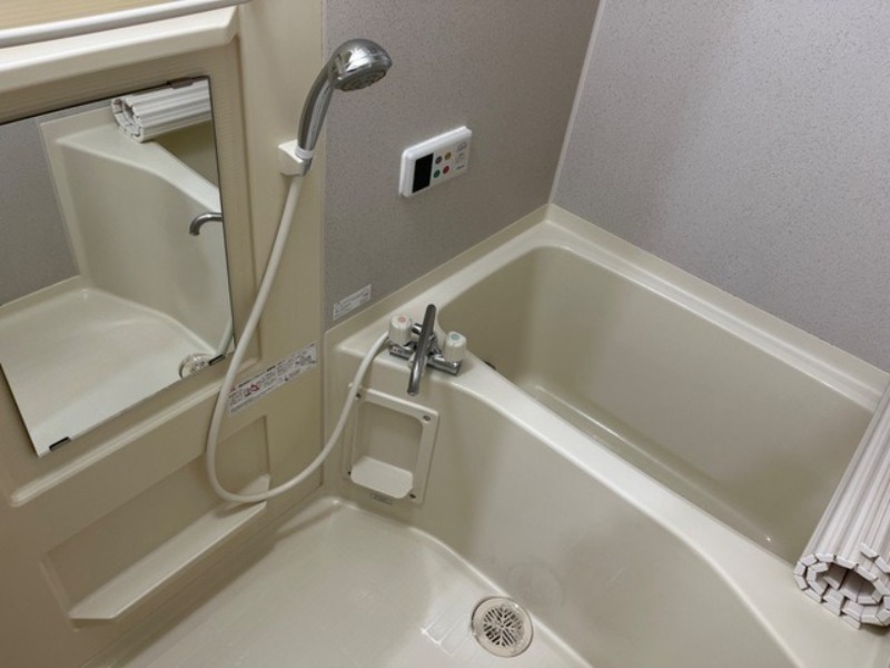 バス・シャワールーム　図面と現状に相違がある場合には現状を優先