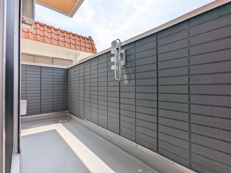 バルコニー　図面と現状に相違がある場合には現状を優先