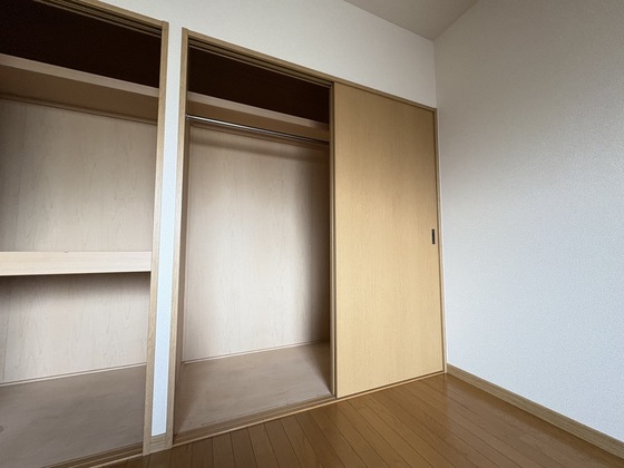 収納　※別部屋の写真です