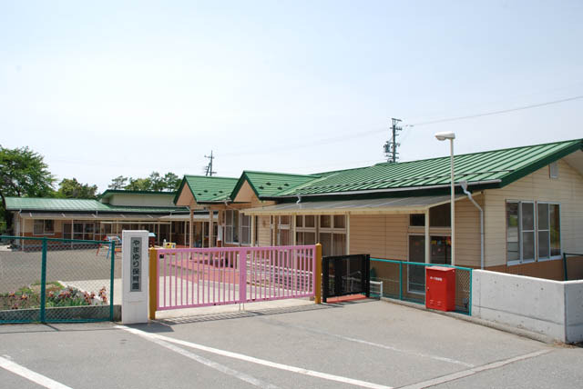 幼稚園・保育園　御代田町やまゆり保育園（幼稚園・保育園）まで857m