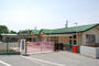 幼稚園・保育園　御代田町やまゆり保育園（幼稚園・保育園）まで849m