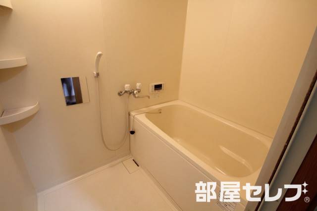 バス・シャワールーム　１０２号室内装写真参照