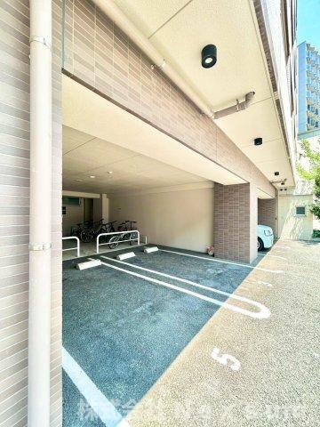 駐車場　駐車スペースもあります