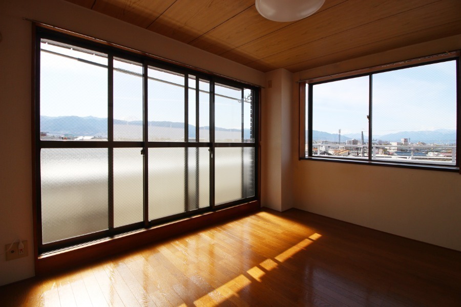 居室・リビング　洋室