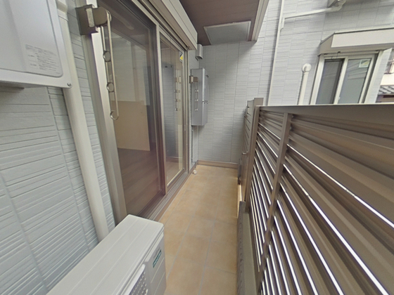 バルコニー　※別号室の写真を使用しております。