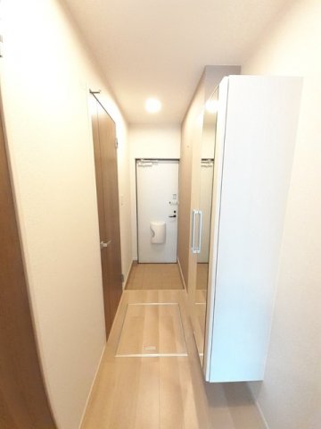 玄関　シンプルで使いやすい玄関です