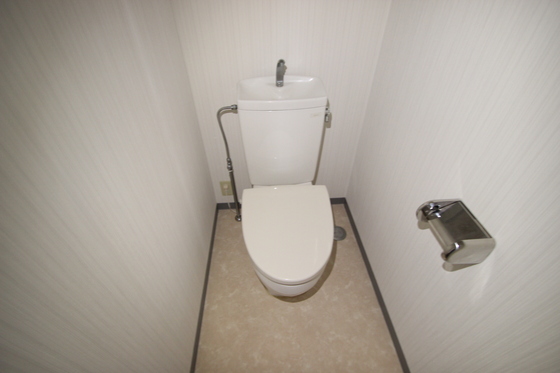 トイレ　※別部屋の写真です