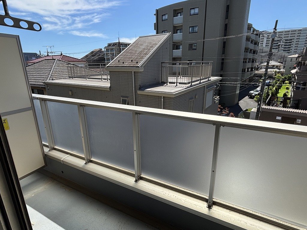 バルコニー　前面棟の影響ありません。南向き