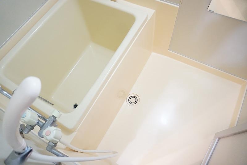 バス・シャワールーム　浴室