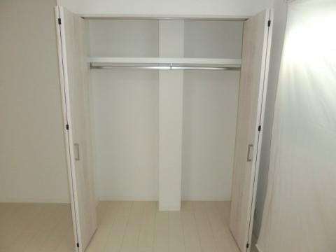 サンクラッソ茨木駅前　収納　クローゼット