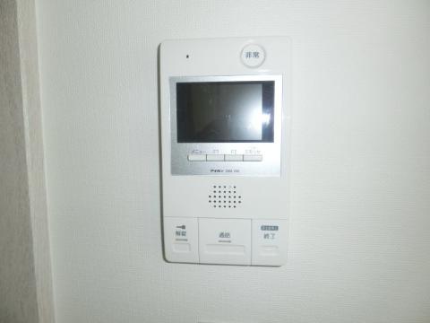 サンクラッソ茨木駅前　セキュリティ　カメラ付インターホン