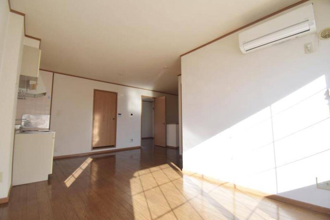 居室・リビング　リビング