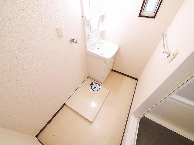 洗面設備　広い洗面スペース