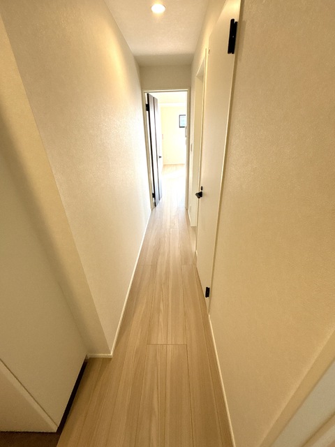 玄関　◆廊下◆