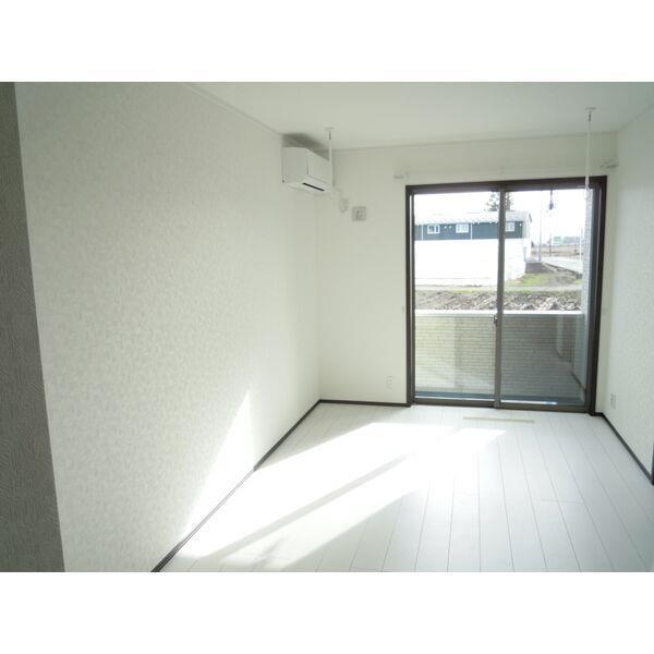 居室・リビング　すべて参考写真です