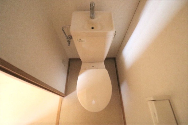 トイレ　※別部屋　参考写真