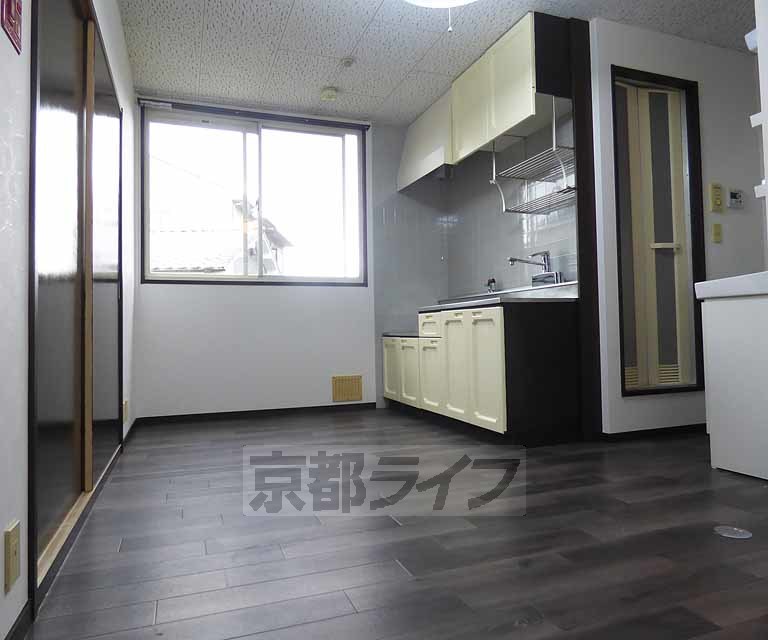 居室・リビング　綺麗なリビングです。