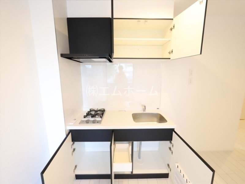 キッチン　システムキッチン（2口ガスコンロ）