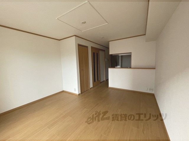 居室・リビング　リビング