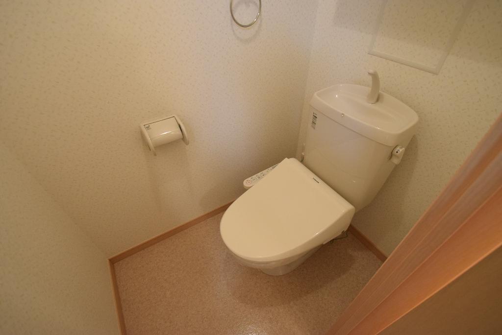 トイレ　シャワー付トイレ