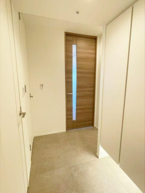 収納　ワールドタワーレジデンス（別室参照）