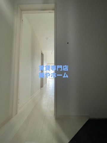 玄関　収納もある玄関です