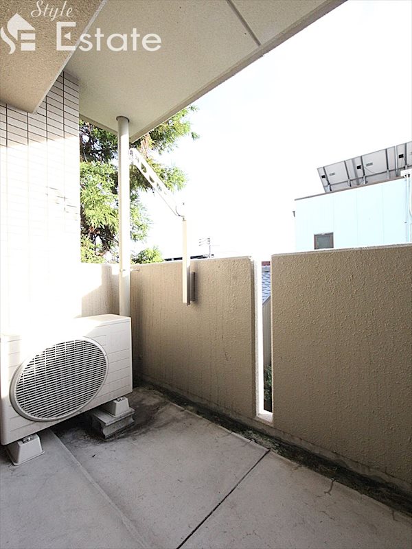 バルコニー　バルコニー