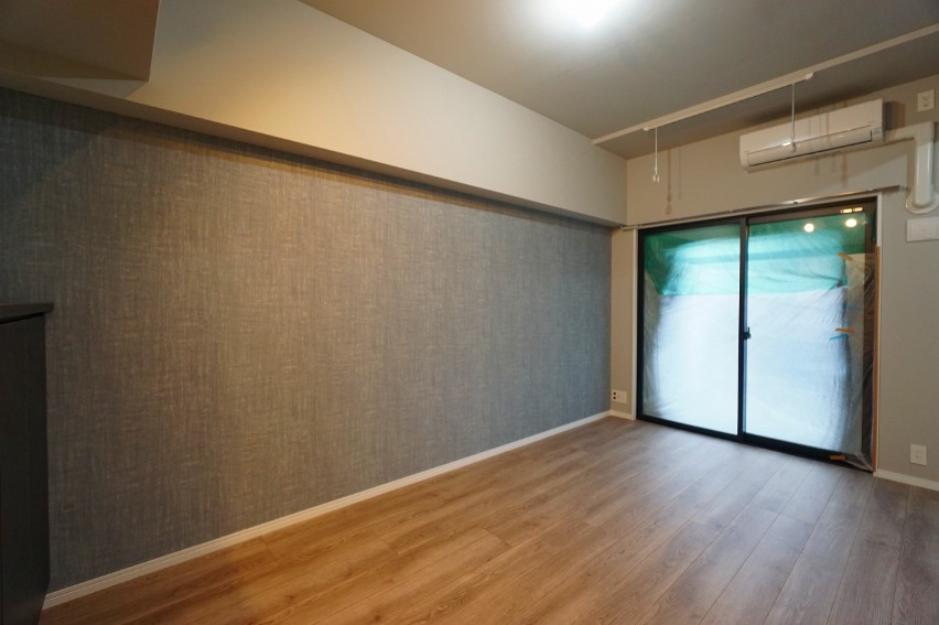 居室・リビング　ERFOLG hakata