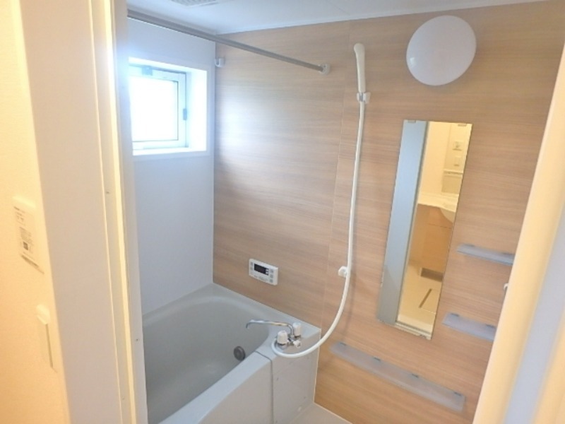 バス・シャワールーム　図面と現状に相違がある場合には現状を優先