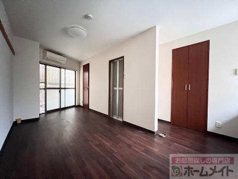 居室・リビング　洋室