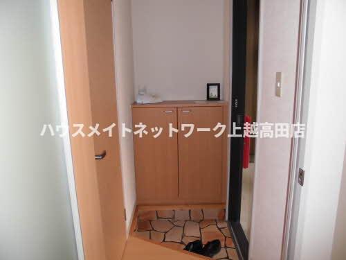 玄関　シューズボックス