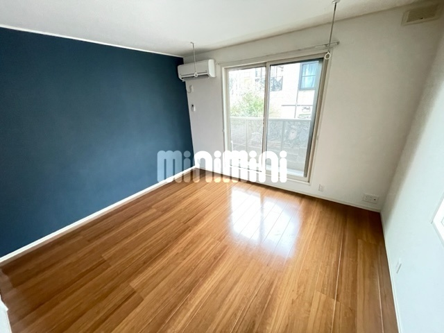 居室・リビング　ＩＨ２口コンロ付