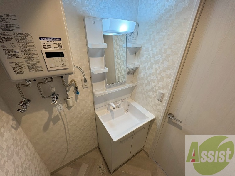 洗面設備　シャンプードレッサーで身支度もラクラクです！