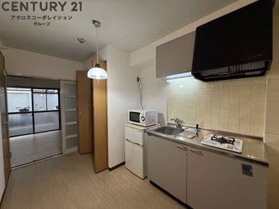 居室・リビング　収納クローゼットが広くて人気の洋室