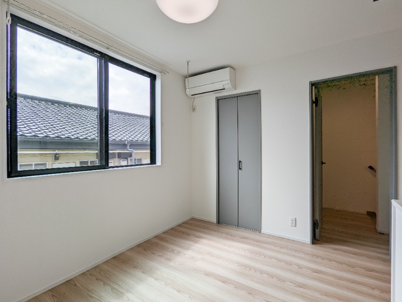 居室・リビング　図面と現状に相違がある場合には現状を優先