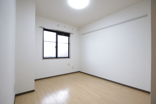 居室・リビング　（照明は設備ではありません）