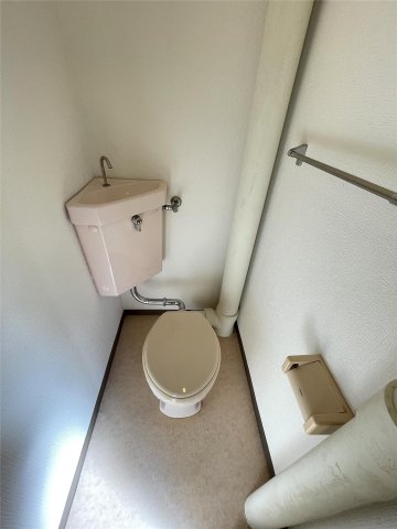 トイレ　清潔感のあるトイレです