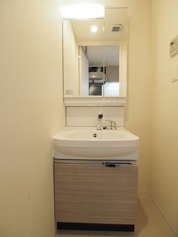 洗面設備　同施工会社の同仕様写真です。