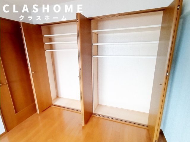 収納　同物件の別部屋になります。