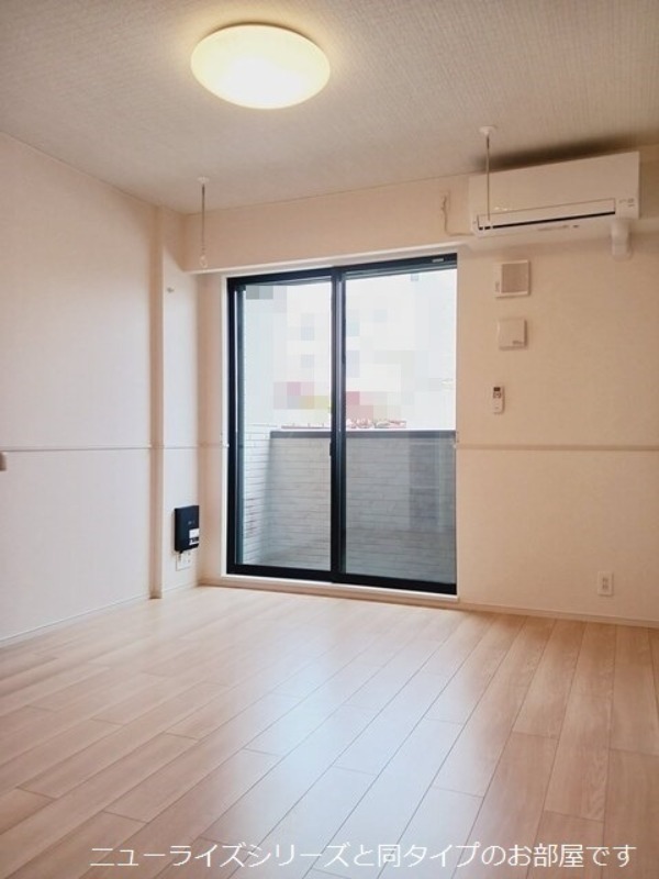 居室・リビング　図面と現状に相違がある場合には現状を優先